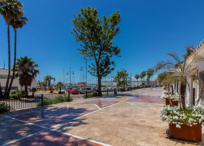 Puerto Ciro Bed & Breakfast Marbella